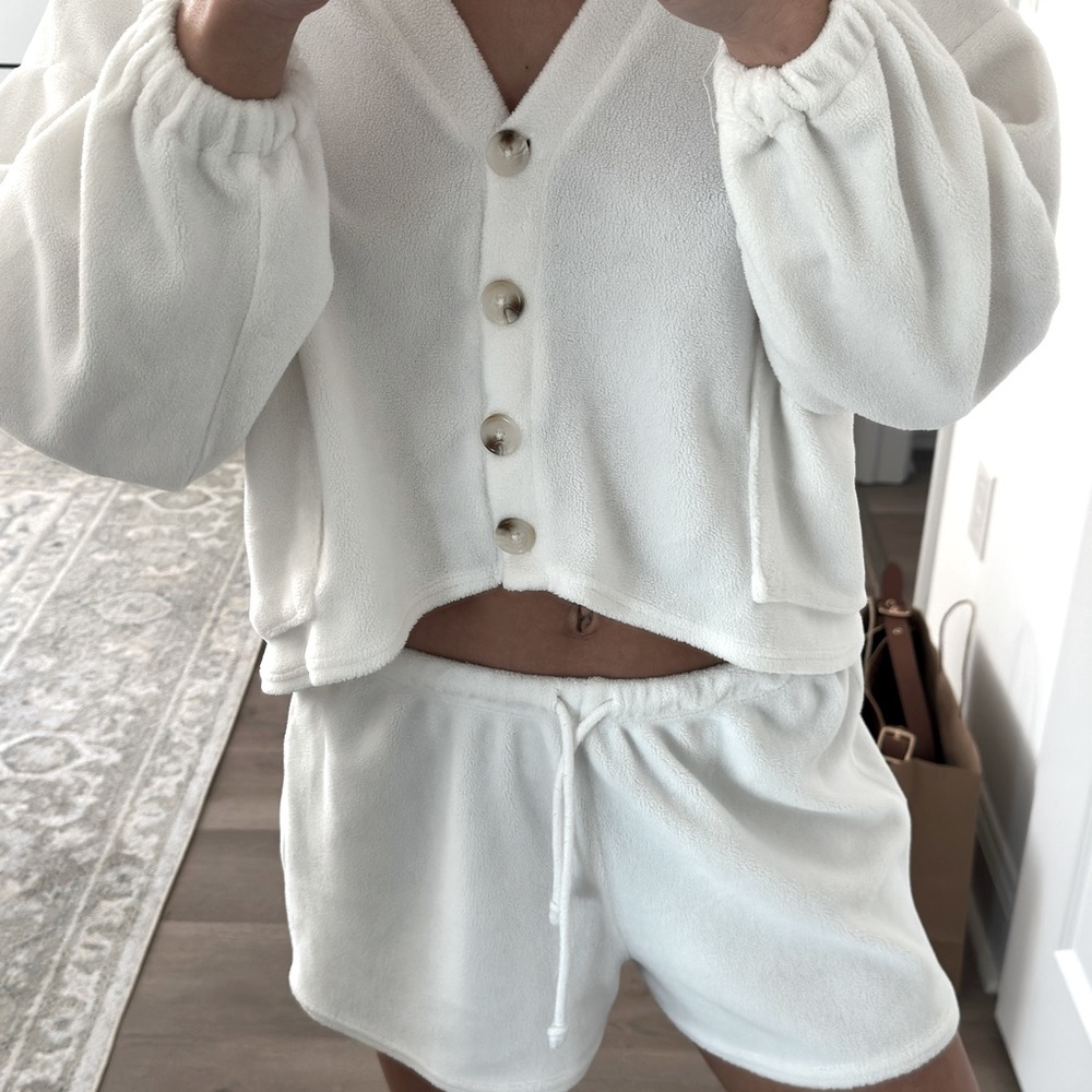 Forever 21 Loungewear Set (Cardigan & Shorts)